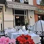 Tria Elegance Отель 4*