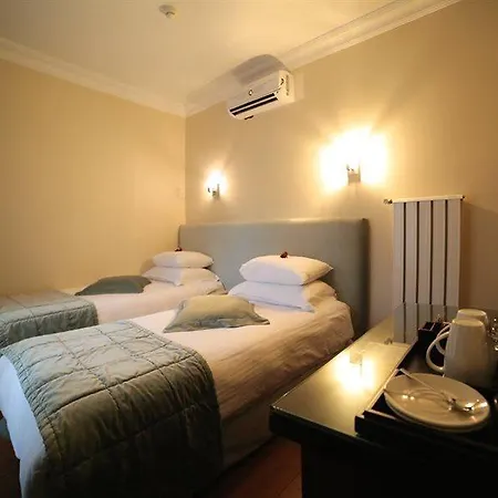 Tria Elegance Otel İstanbul