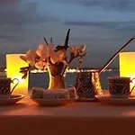 Tria Elegance Hotel