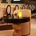 Tria Elegance Hotel