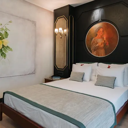 Tria Elegance Ξενοδοχείο