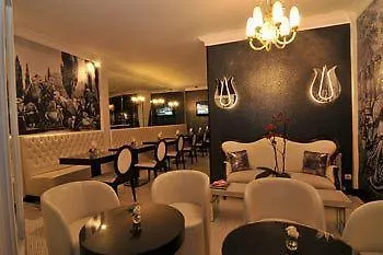 Tria Elegance 4* Stambuł