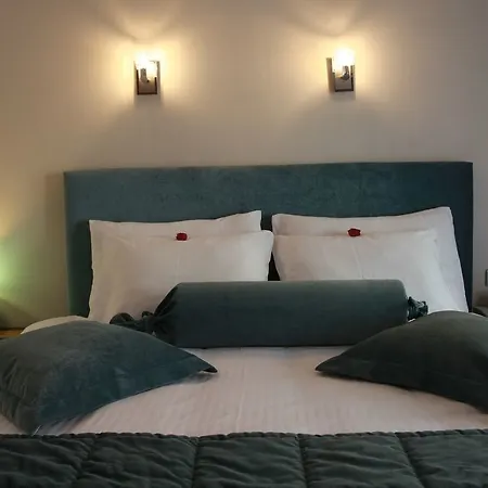 Tria Elegance 4* Stambuł