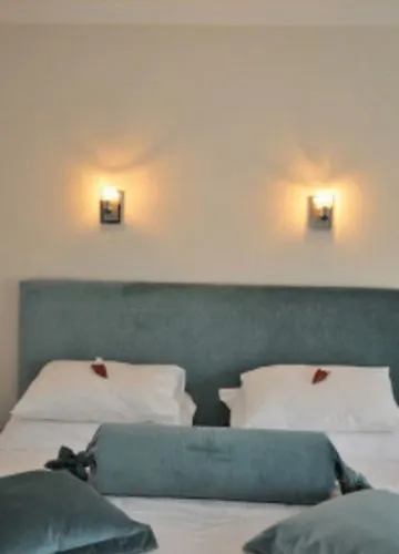 ホテル トリア エレガンス